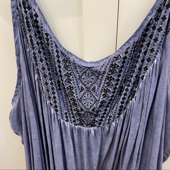 TORRID spaghetti strap loose tank top. blue size 5 - Picture 5 of 8